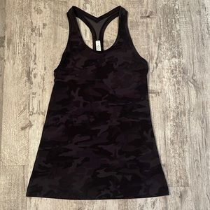 Lululemon Cool Racerback tank top size 8